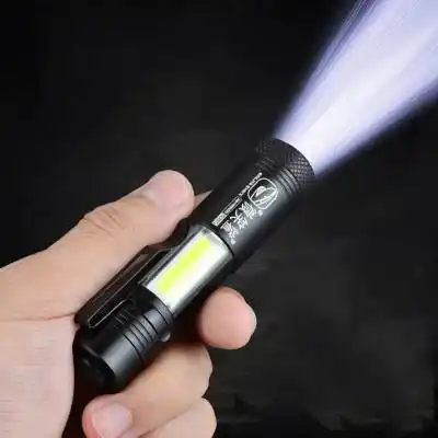 led强光小手电筒超亮迷你可充电式户外家用手灯远射便携防水5000