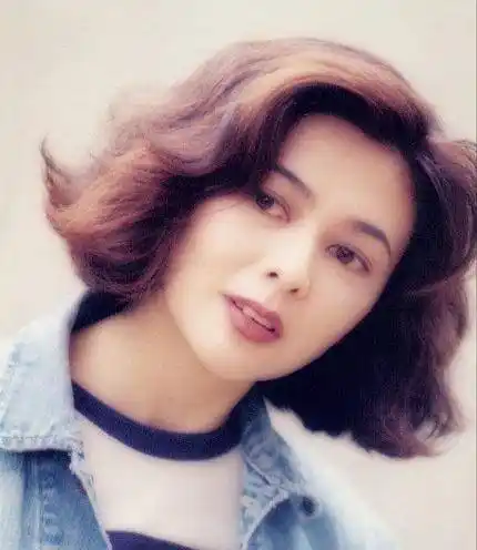 你爱了30年的10个香港女明星,旧照流出,惊艳了多少人的时光_照片