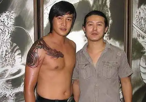 五大明星特殊纹身杨幂充满神秘感赵丽颖的纹身竟然在这