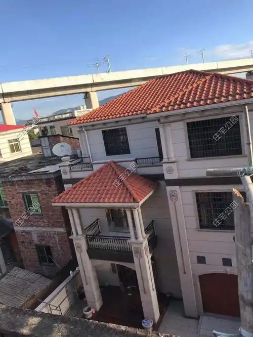 福建农村建房贵?小伙自建三层住宅19万搞定主体,怎么做到的?