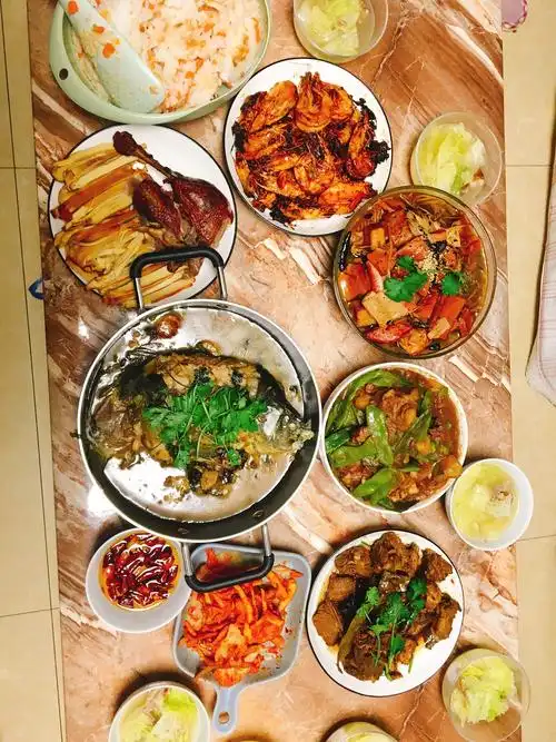 静静的去做每一道菜,你想让它出什么味道就把它做出什么味道