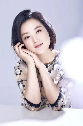 歌唱家白雪写真展现温婉之美 新歌即将上线_新浪图片