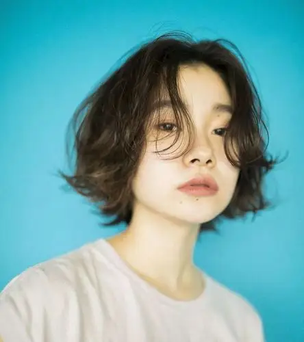 2020年流行5款日系精灵短发显脸小可爱感打造立体五官