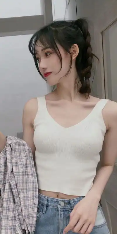 女生美女自拍摆拍可爱高逼格冷酷深色红色动漫动物彩色啊部位杂色黑白