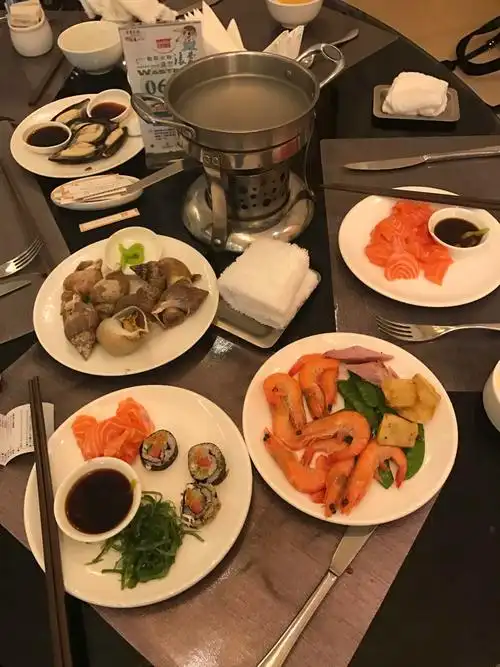 d5:武夷山住宿:武夷山佰翔花园酒店(含早晚餐)早餐7:00-9:00早餐,晚餐