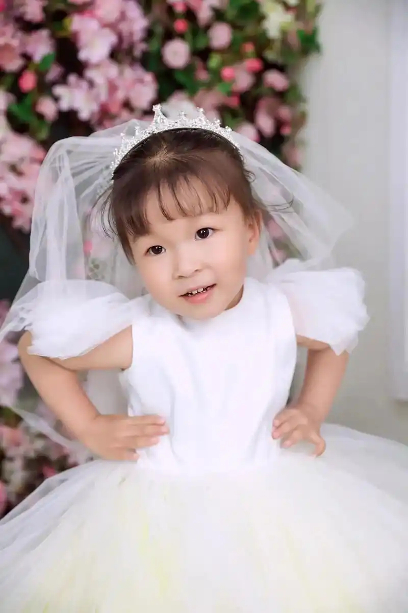 宝贝三岁了,生日照片 - 抖音