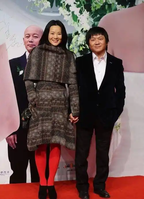 不与窦唯争高低,情钟影后咏梅,54岁坚持不生子_栾树_音乐_王菲