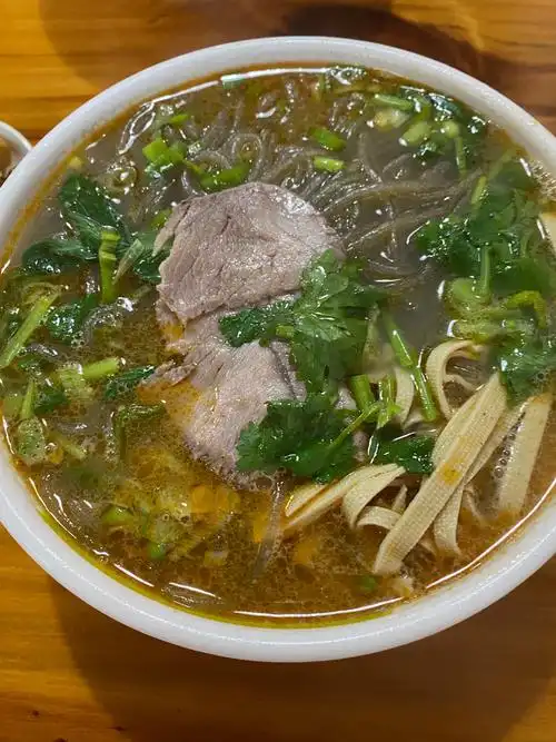牛肉粉丝汤