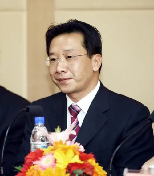 (资料)云南省副省长高峰简历(图)