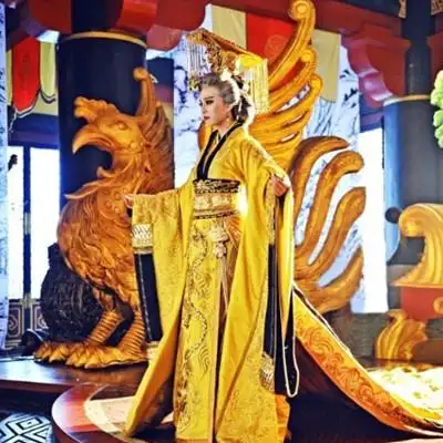 【图】范冰冰武则天登基图片曝光 看她如何演绎出最美的武媚娘