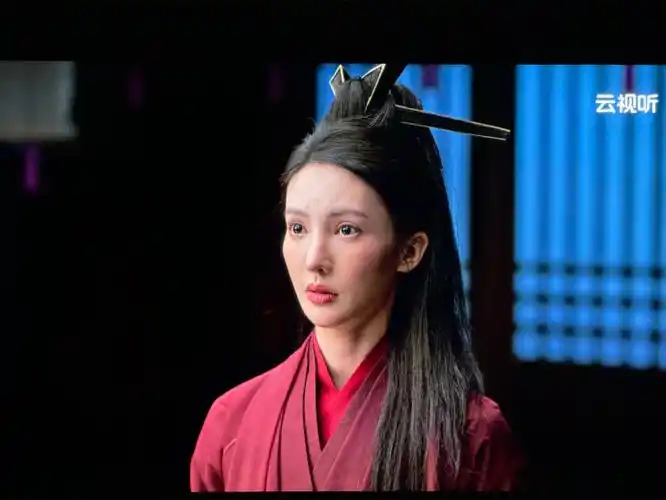 金晨演叶灵儿,这古装装扮实在令人出戏…吓我一跳