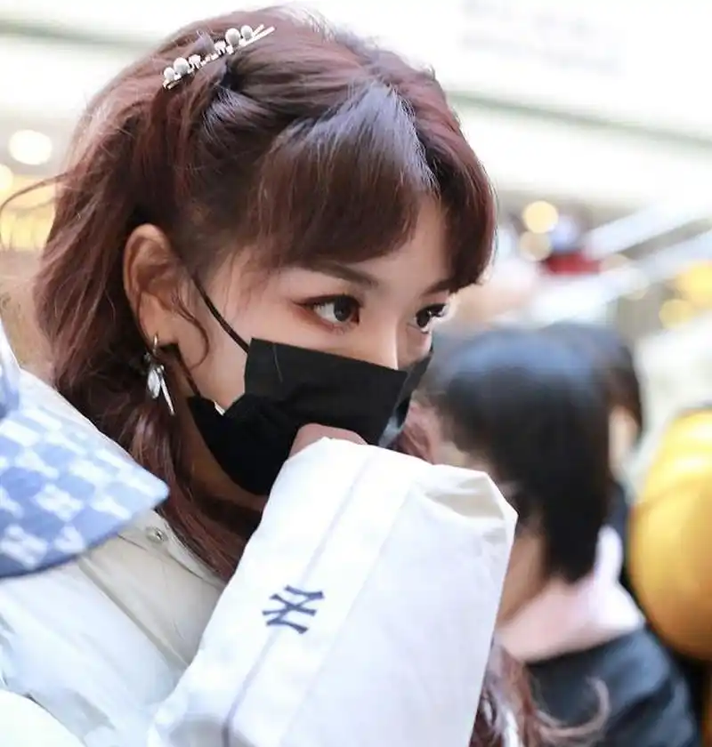 组图:the9刘雨昕安崎孔雪儿陆柯燃现身央视春晚第二次联排