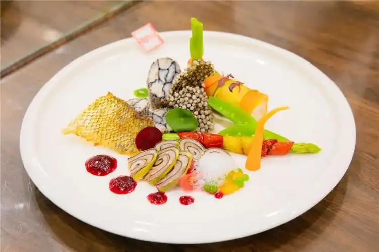 第七届新东方中国烹饪技能大赛陕西赛区西餐作品