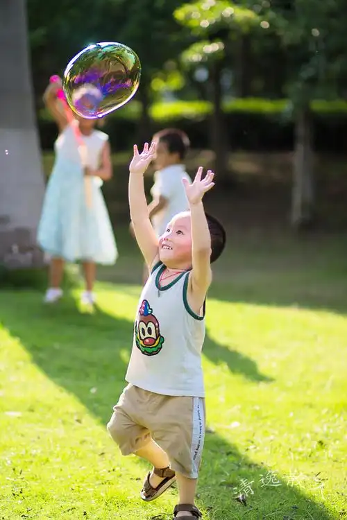 【图片6】公园儿童人像--蜂鸟论坛照片套图