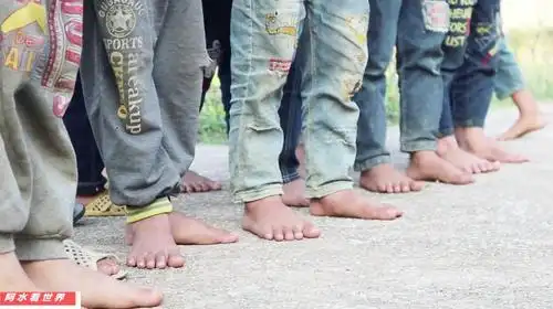 偏远山区孩子生活视频视频在线观看 - 西瓜视频