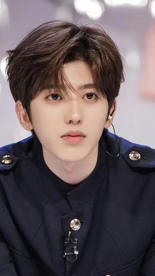 蔡徐坤青春有你2