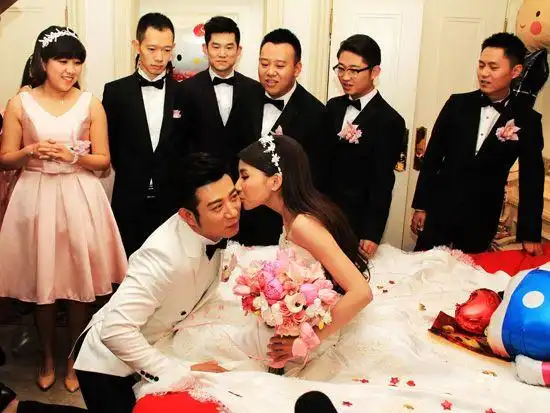 高晓攀公开回应大婚为保护妻子选择低调完婚