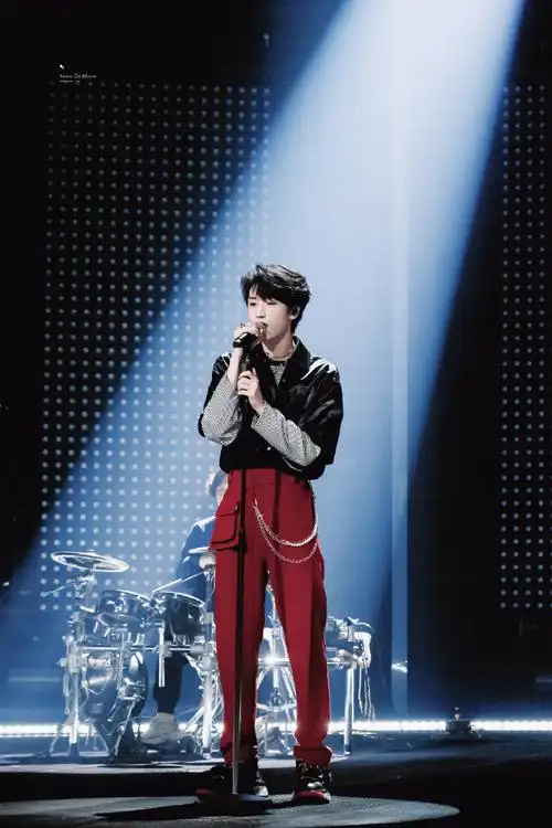 严浩翔 舞台风暴