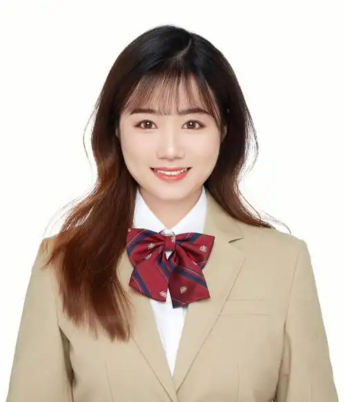 终于有张稍微好看些的证件照啦!