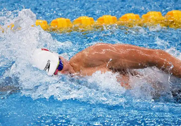 游泳全国冠军赛男子100米自由泳赛况