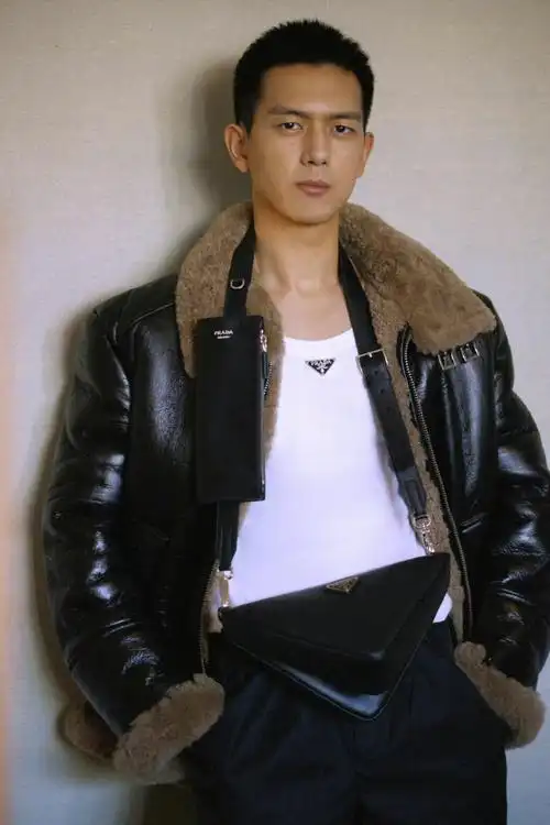 李现又双叒剪了寸头