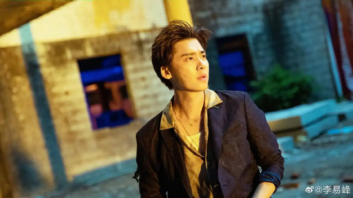 李易峰 #暗夜行者 #演员李易峰影视作品 陈深喊你看他弟弟 - 抖音