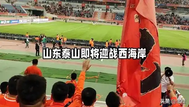 贾德松缺席,吴兴涵挺身而出,泰山队后防无忧|鲁能