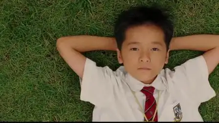 长江七号:小迪开始了新的学习生活,飞船降临无数七仔奔向小迪