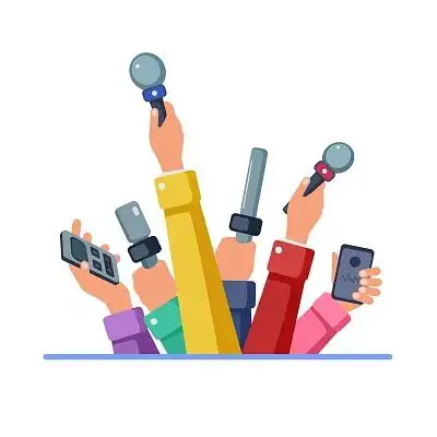 小学生记者记者日元素卡通记者手拿相机笔记本小记者png素材中国记者