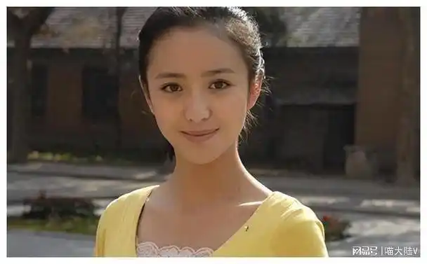 佟丽娅首聊离婚后现状,感叹:我要把7岁儿子从姥姥家接到身边