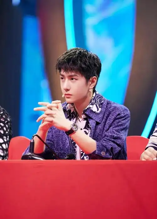 王一博这街4 新一期-坚果的观察日记-八卦帝