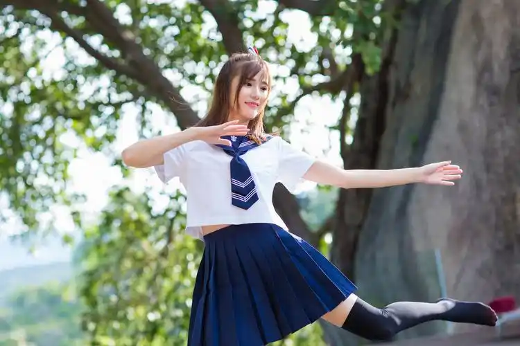 制服诱惑,性感,制服诱惑,美腿丝袜,黑丝,校花美女