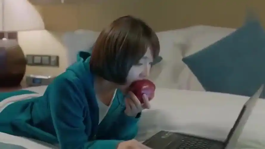 鸡毛飞上天邱岩被莱昂狂追心里只有王旭