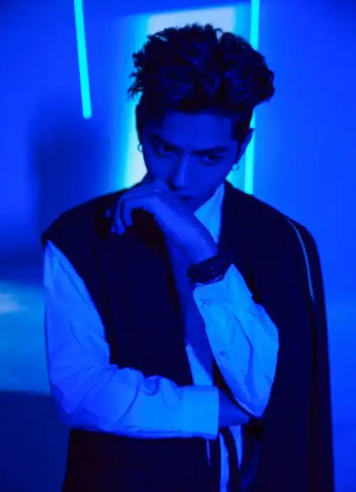 instyle大明星##吴亦凡侠客行首秀#造型曝光,翩翩贵公子吴亦凡在线