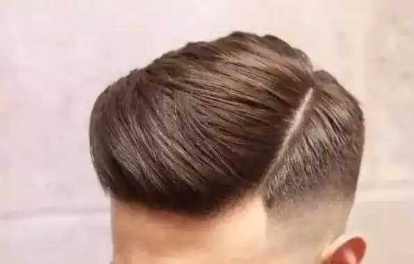 莫西干大背头短发成年男性发型设计-好发型