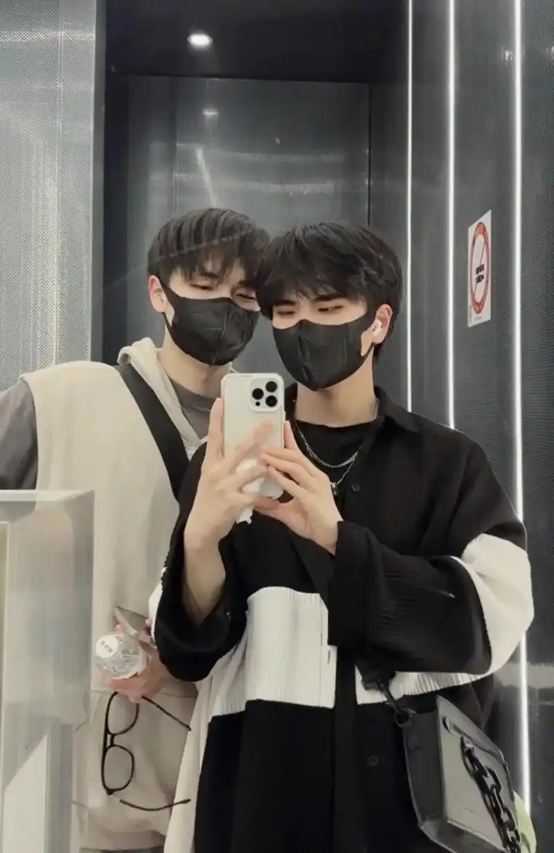 两个男孩子的日常生活 #1 - 抖音