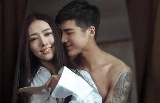 【图】席城扮演者姜潮肌肉图欣赏 小时代4投影版概念海报曝光