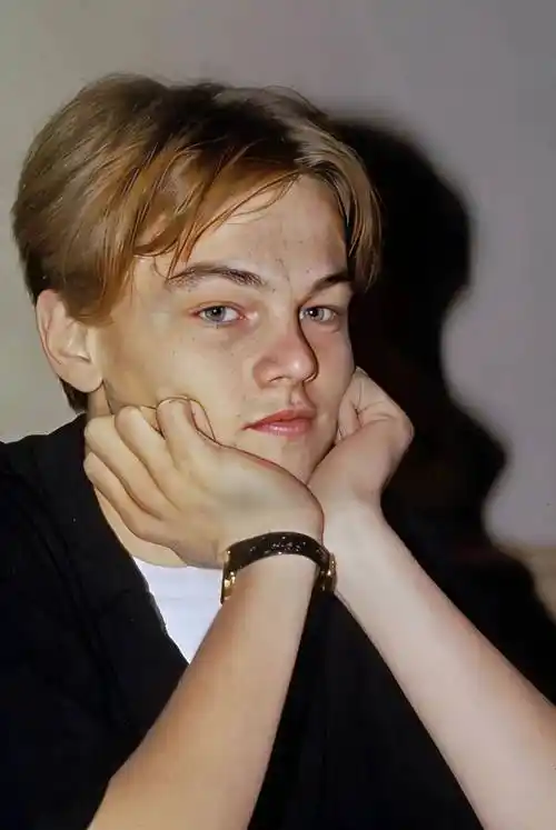 "小李子"莱昂纳多的婴儿罐事件,是真是假?是道具还是标本?