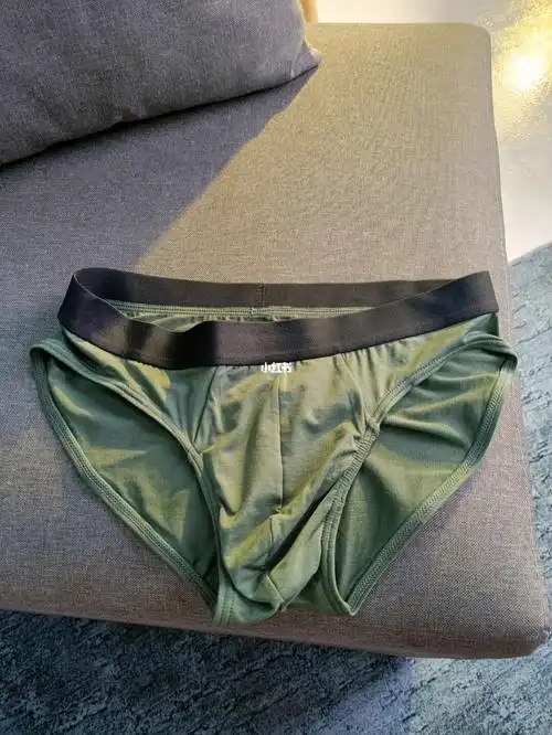 猛男力max拉满这么好秀的男生三角裤不能