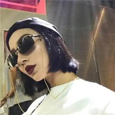 2020快手头像女生霸气撩人的想给你双手也想给你自由