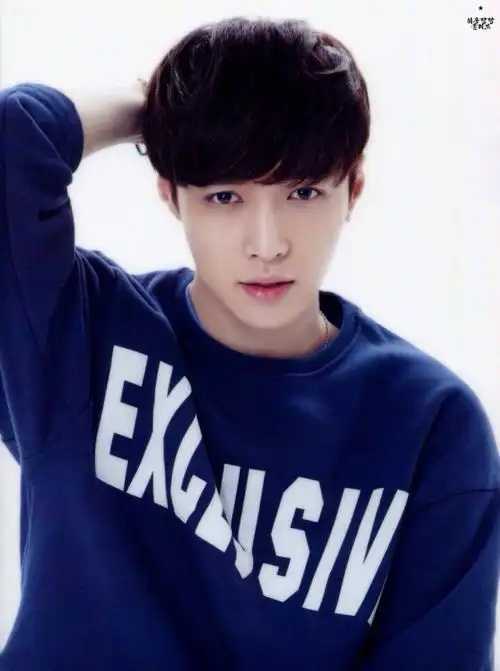exo张艺兴lay