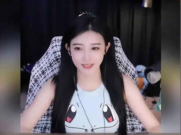 首先,让我们来聊聊那些在游戏中真正有两把刷子的女主播.