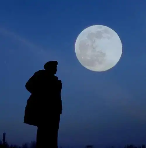 真美今晚你抬头望月了吗来看我市摄影家从各地拍回的大片