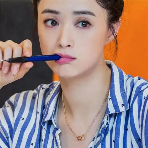 盲约夏天蒋欣同爱心双环项链女钛玫瑰18k彩金项链