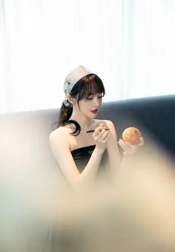 郑爽决定独居后要亲自装修被爽妈无情揭穿网友亲妈吐槽最致命