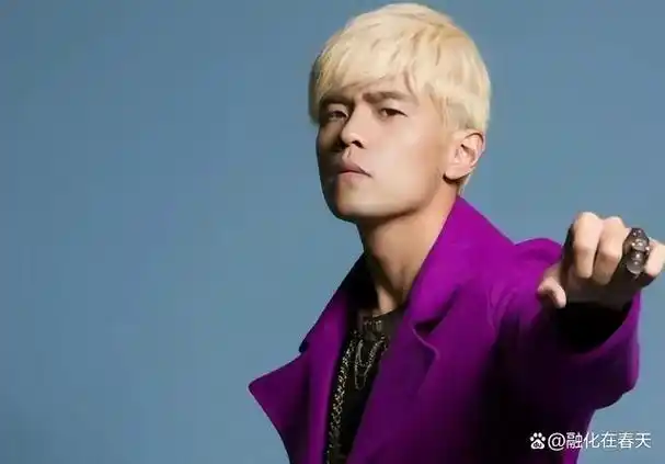 gai晒与周杰伦合照,两人一见如故即将合作,遭到杰迷强烈反对