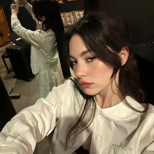 欧美女生头像ins高级质感 多个年龄段