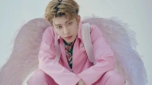 范丞丞时尚杂志写真图片桌面壁纸壁纸