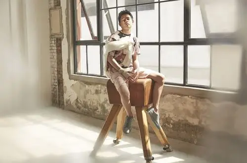 胡先煦图片 胡先煦帅气写真图片