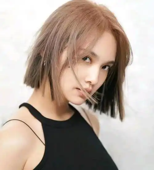 适合懒人的短发发型 波波头短发百搭又耐看_波波发型 - 美发站